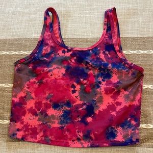 Lightly worn FLEO Heather Riot Breeze Crop Tank Size Medium